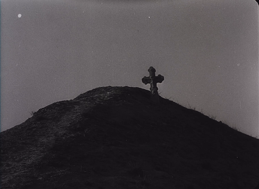 Фильм «Каменный крест» (1968) драма об эмиграции