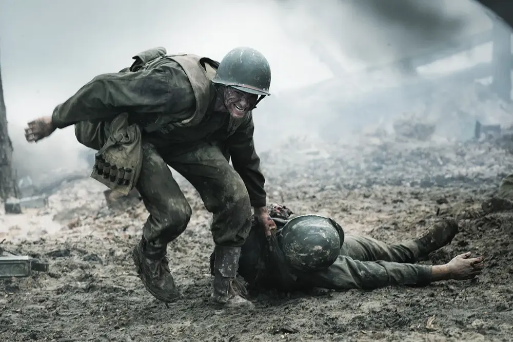 По соображениям совести (англ. Hacksaw Ridge) фильм